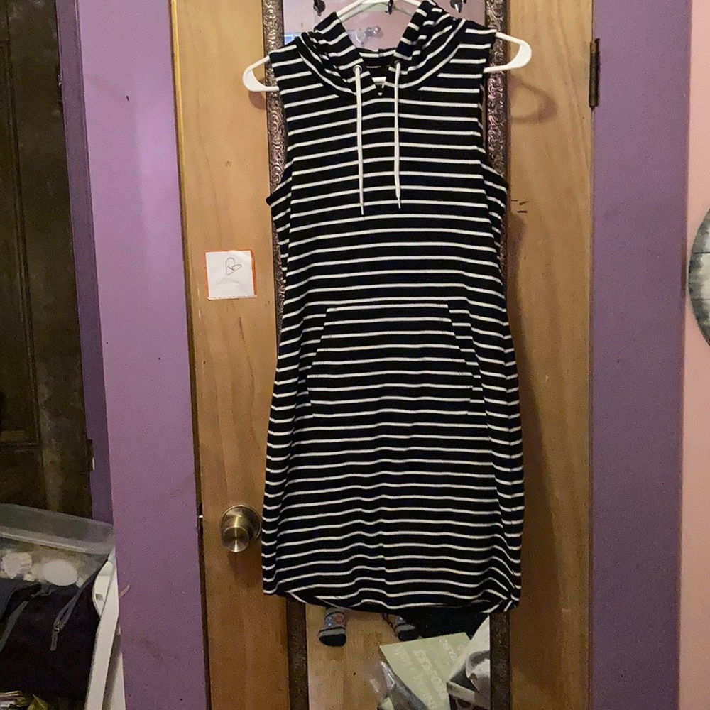 Hooded striped dress with hoodie pocket.